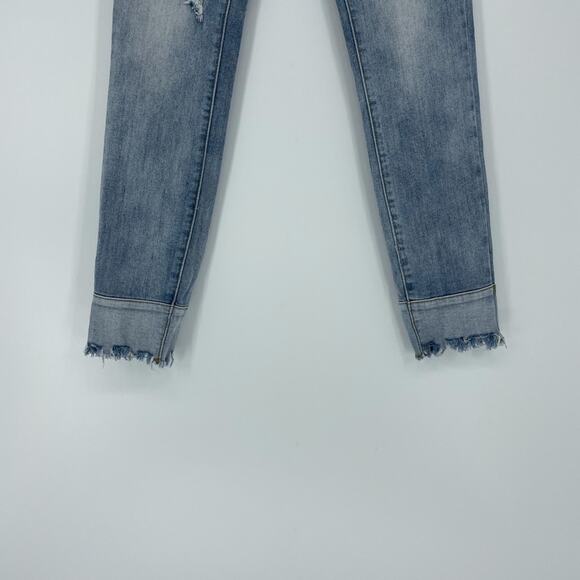 Missguided Mid Rise Authentic Skinny Ripped Jeans Size 4 - Picture 4 of 9